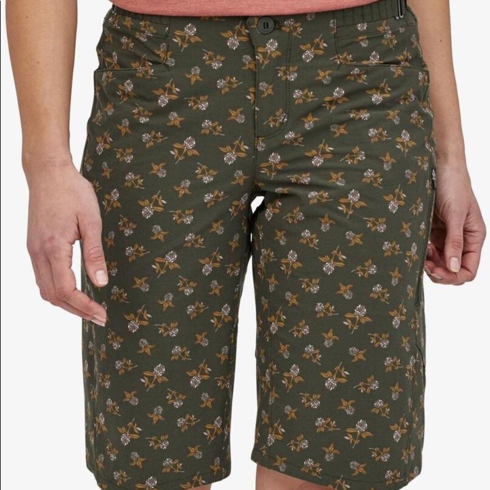 Patagonia Women’s Dirt Craft Bike Shorts Size 6
